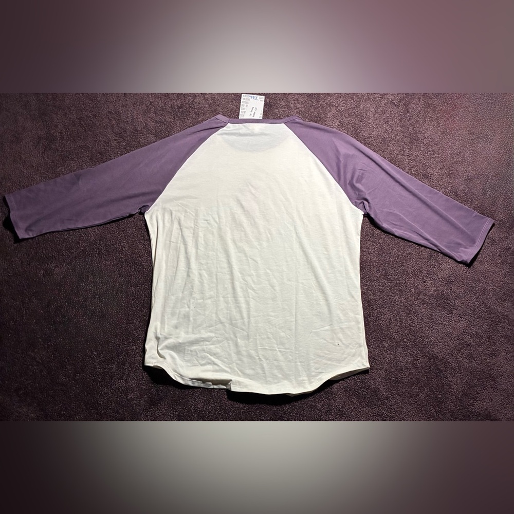 LuLaRoe Lavender and Cream Graphic Raglan Tee - Picture 5 of 5